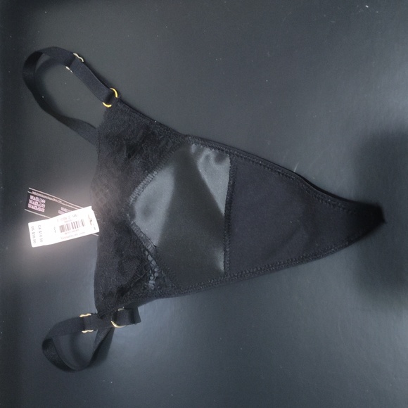 XS 2 pairs briefs, 4 thongs and 3 bikini style panties - Picture 2 of 10
